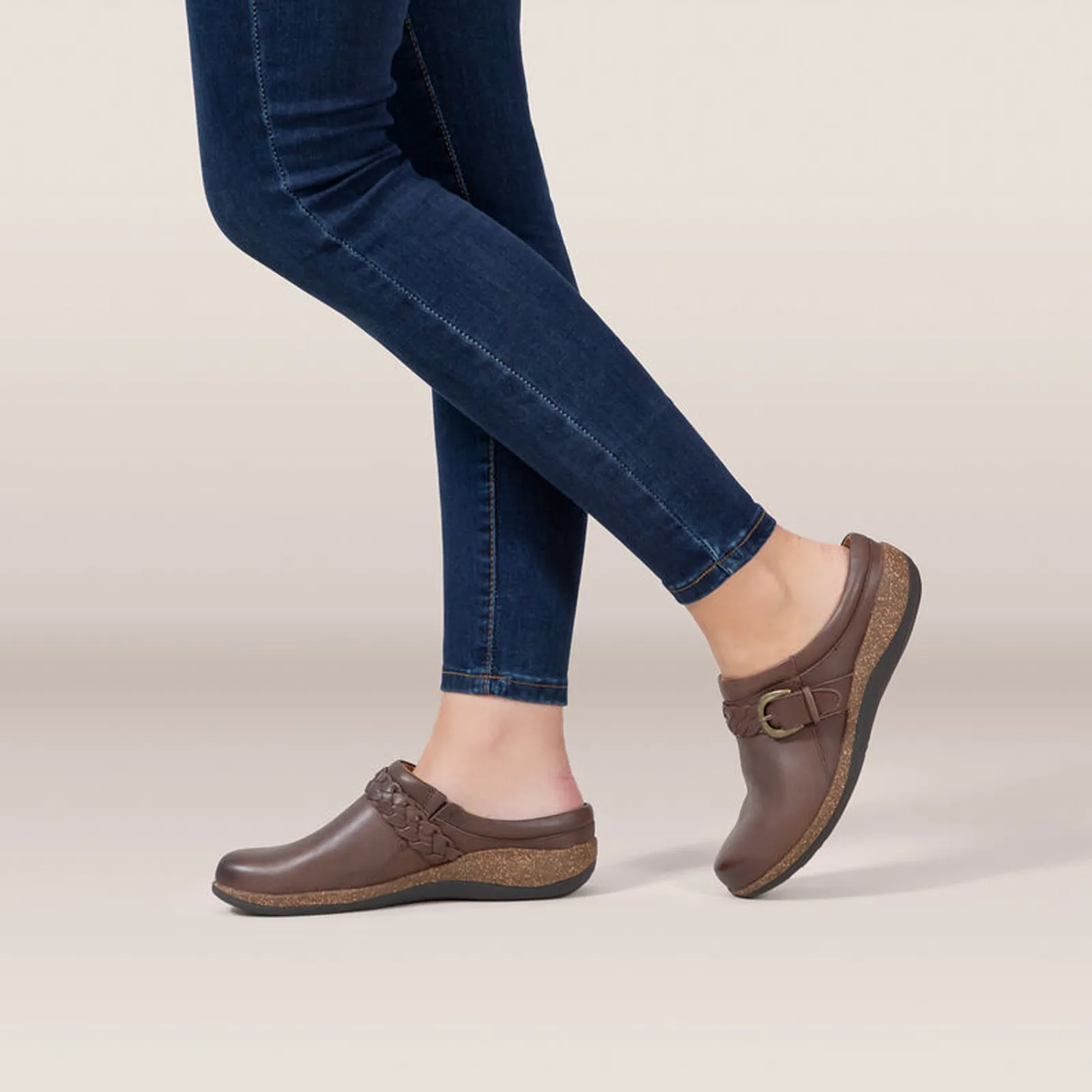Aetrex Libby Clog (Women) - Brown Leather