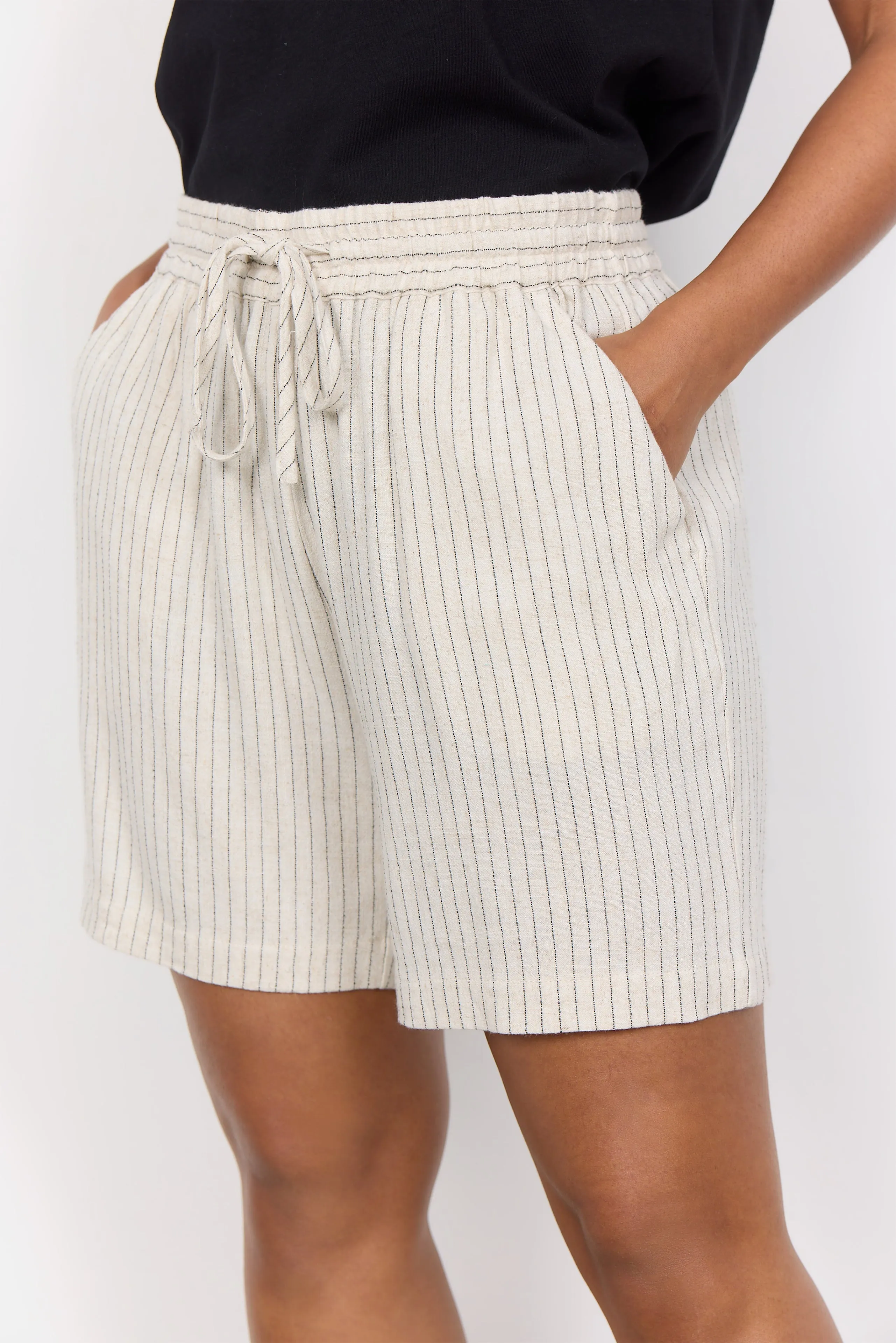 Alema Front Tie Shorts