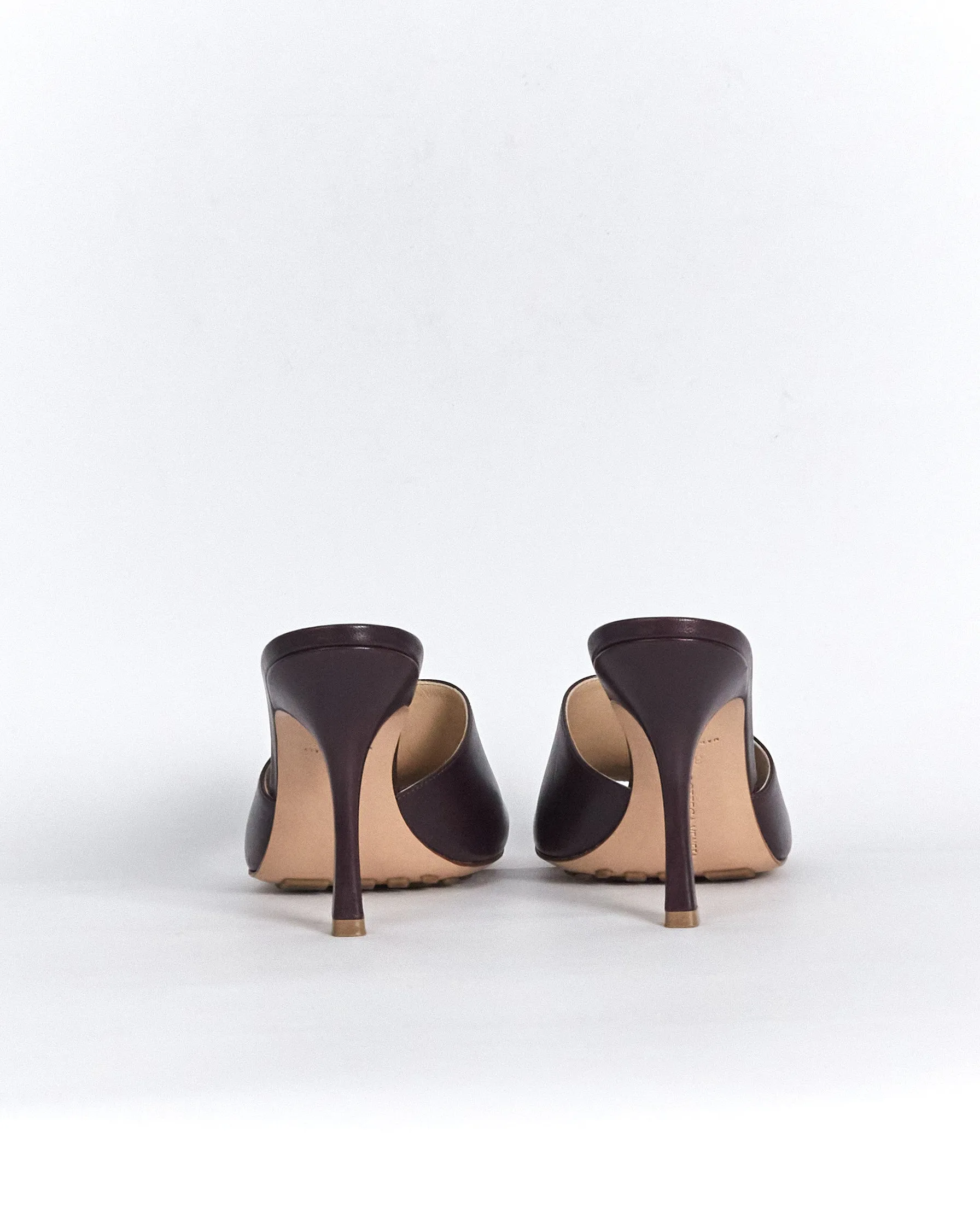 Bottega Veneta square toe 'stretch' mules, aubergine, 39.5