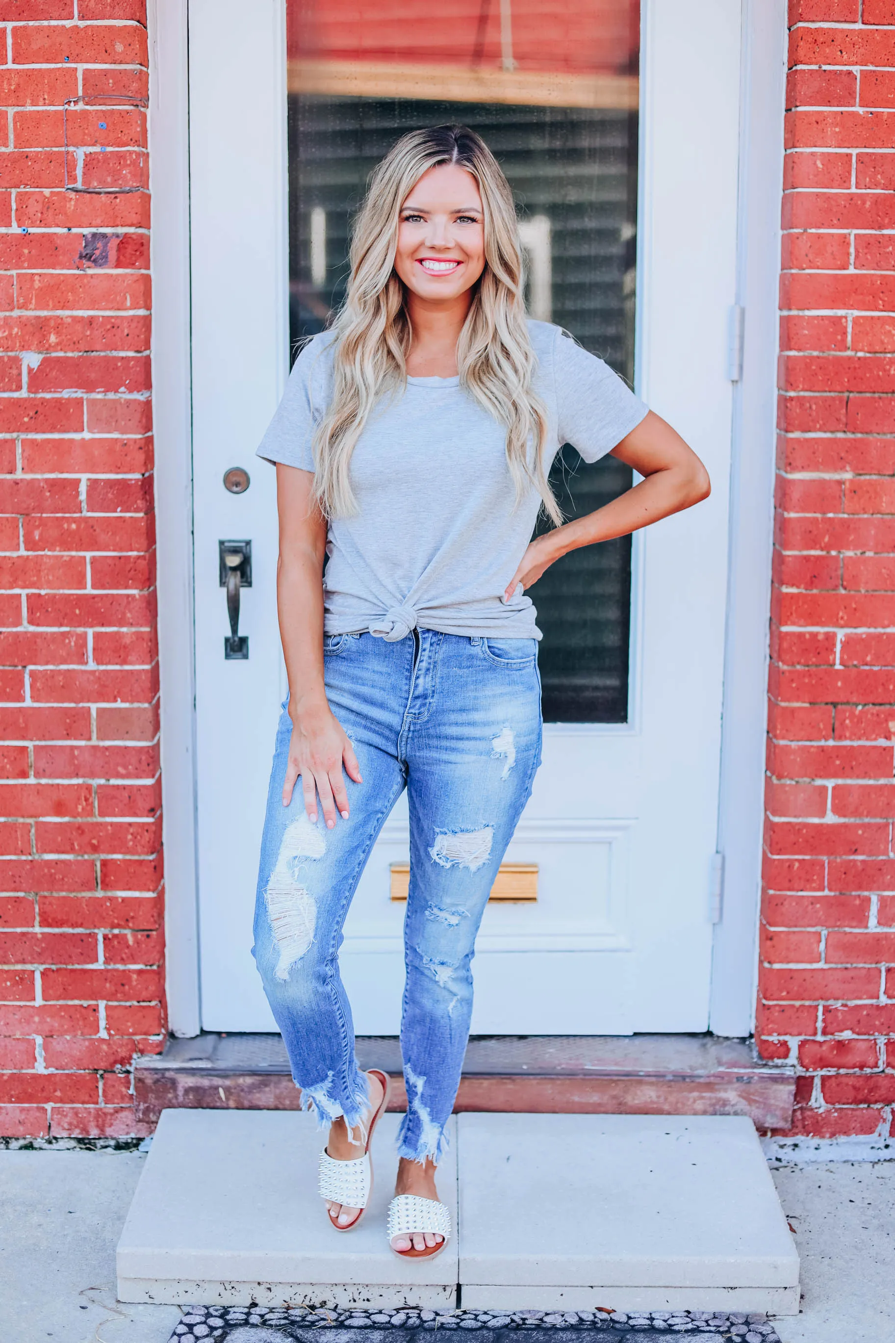 Keepin' It Simple Top - Grey