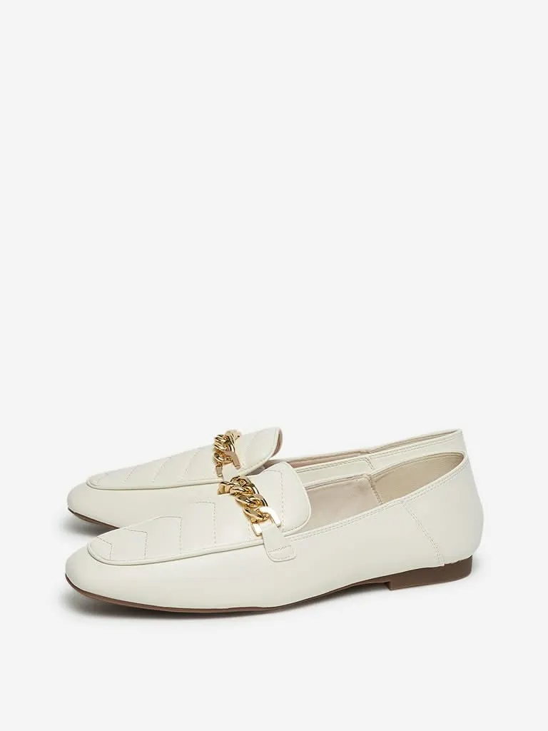 LUNA BLU Off White Chain Design Loafers